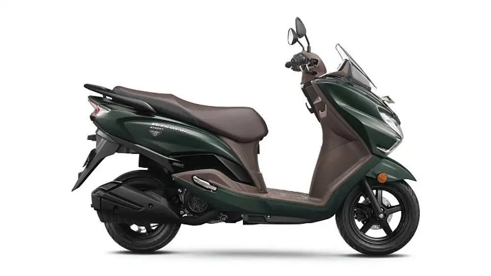 Suzuki Burgman Street - Pearl Matte Shadow Green 5